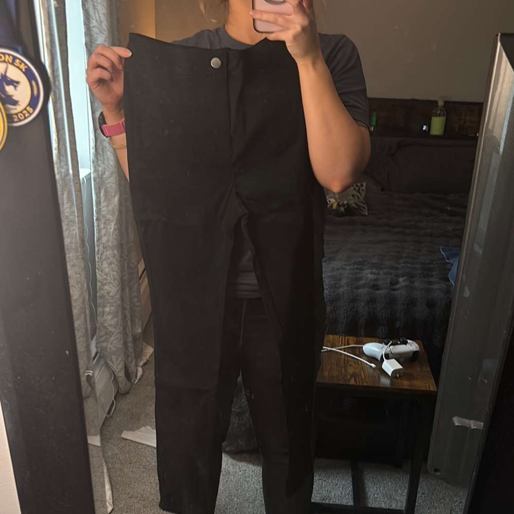 Black High-Waisted Chinos with Relaxed Fit